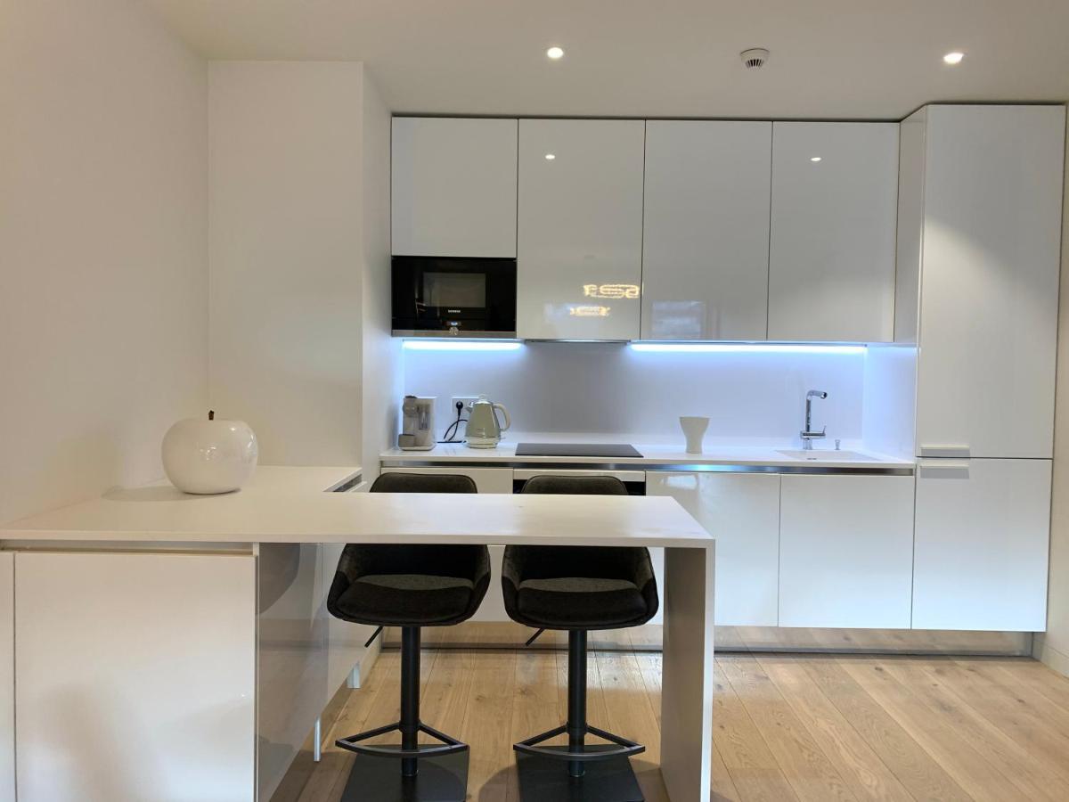 New!! Luxury Avenida Da Liberdade Flat- With Rooftop And Pool Lissabon